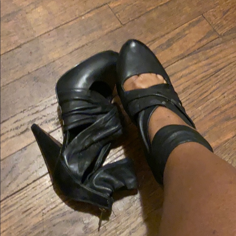 Blacks shoes